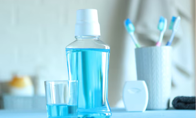 Unmasking the Controversy: The Debate Over Mouthwashes